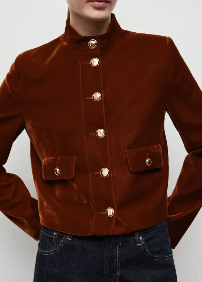 Aksamitna kurtka z guzikami Aksamitna kurtka z guzikami