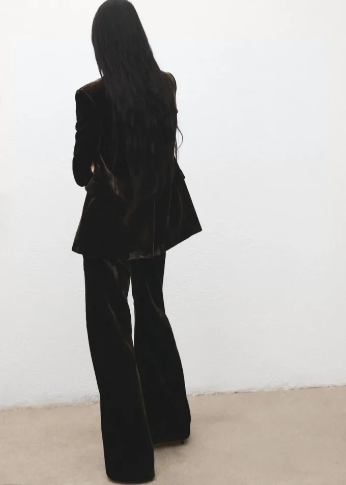 Aksamitne spodnie garniturowe Aksamitne spodnie garniturowe