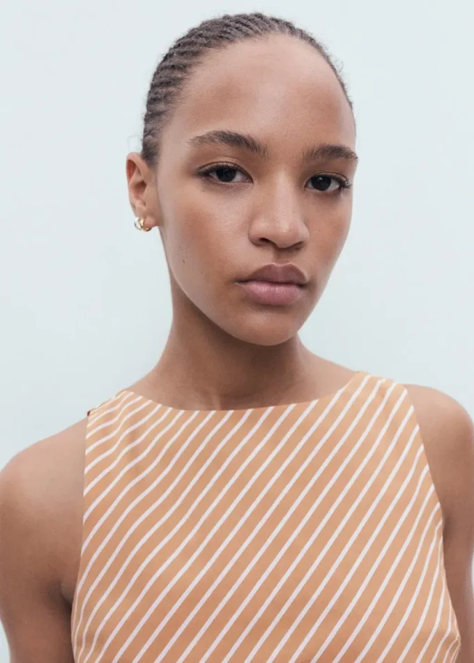 Asymetryczna bawełniana bluzka w paski Asymetryczna bawełniana bluzka w paski