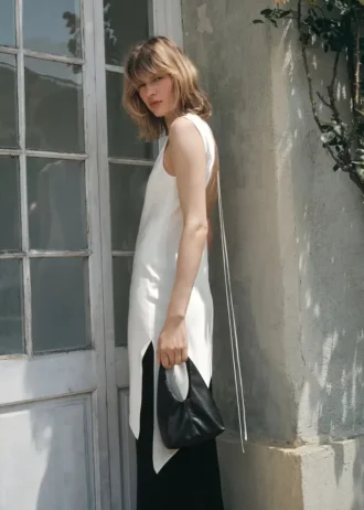 Asymetryczna satynowa bluzka