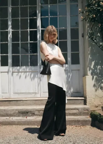 Asymetryczna satynowa bluzka