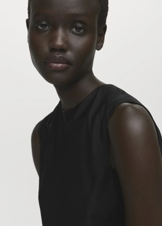 Asymetryczna satynowa bluzka Asymetryczna satynowa bluzka