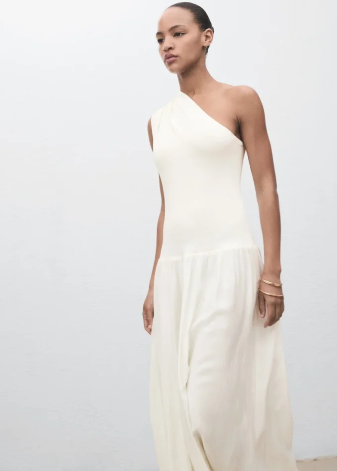 Asymetryczna sukienka z dzianiny Asymetryczna sukienka z dzianiny