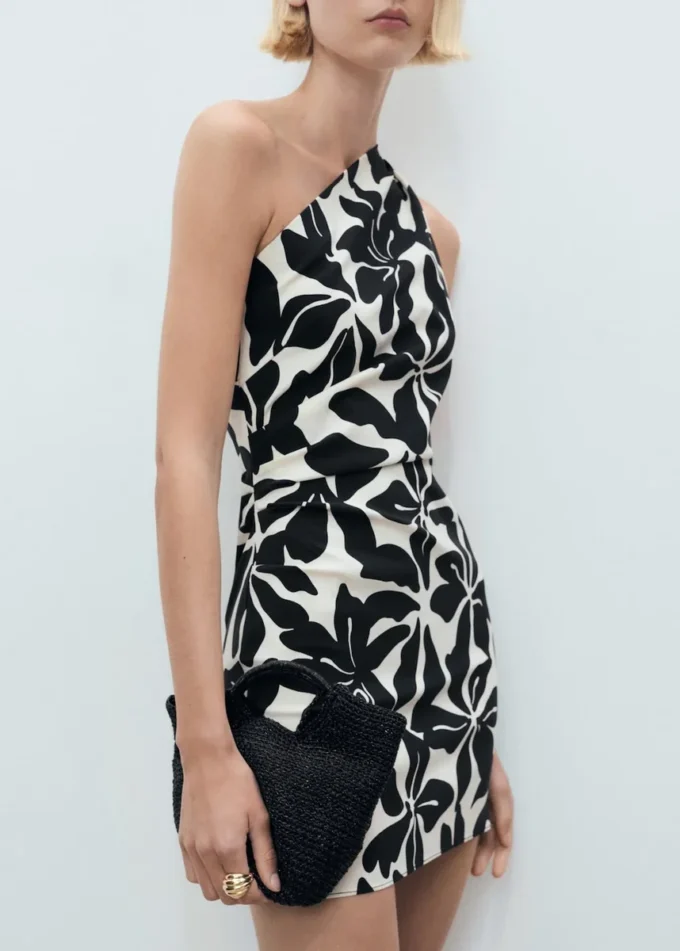 Asymetryczna sukienka z plisami Asymetryczna sukienka z plisami