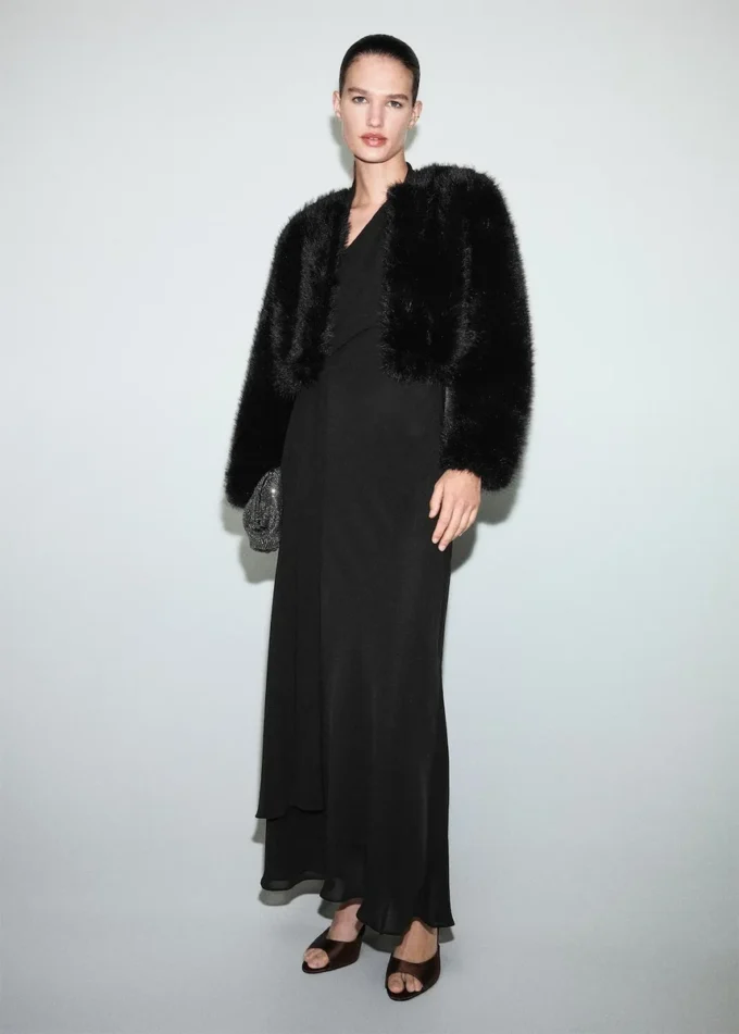 Asymetryczna sukienka z szalikiem Asymetryczna sukienka z szalikiem