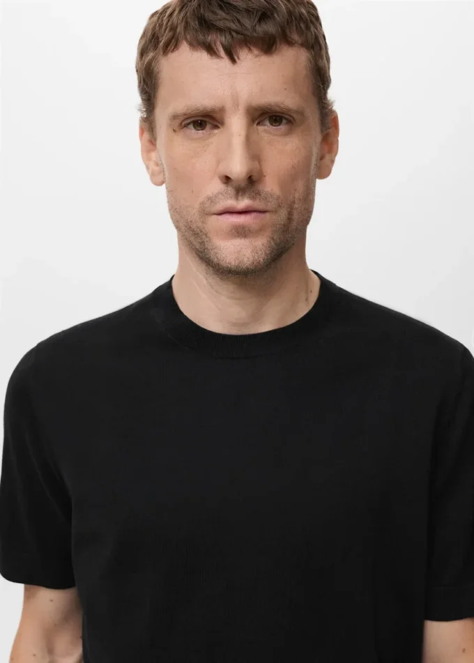 Bawełniana koszulka z cienkiej dzianiny Bawełniana koszulka z cienkiej dzianiny