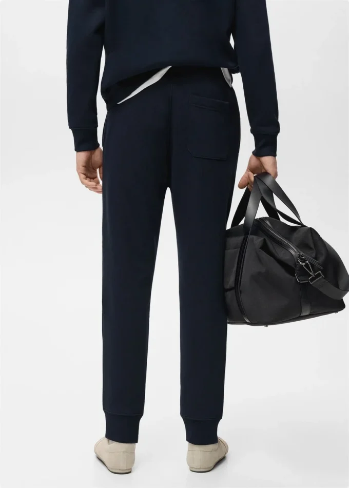 Bawełniane spodnie dresowe z elastyczną talią Bawełniane spodnie dresowe z elastyczną talią