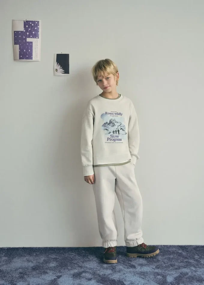 Bawełniane spodnie dresowe ze sznurkiem Bawełniane spodnie dresowe ze sznurkiem