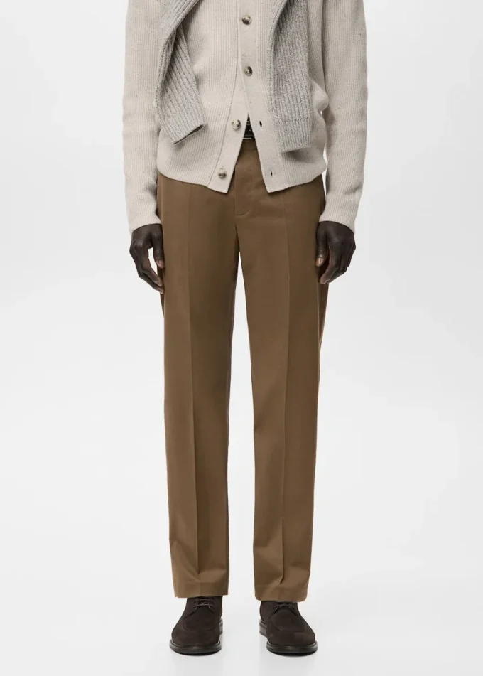 Bawełniane spodnie o regularnym kroju Bawełniane spodnie o regularnym kroju