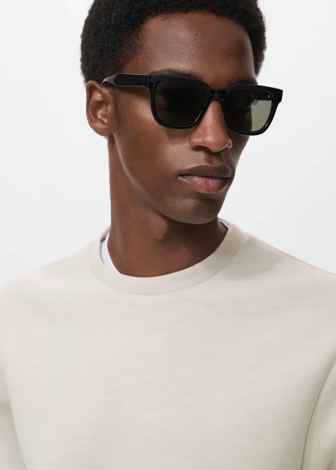 Bluza Thermolite® o regularnym kroju z kieszenią Bluza Thermolite® o regularnym kroju z kieszenią