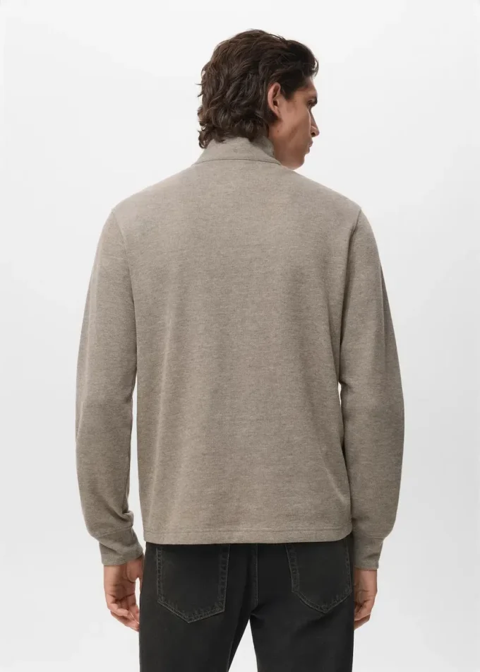 Bluza z kapturem i zamkiem błyskawicznym o regularnym kroju Bluza z kapturem i zamkiem błyskawicznym o regularnym kroju