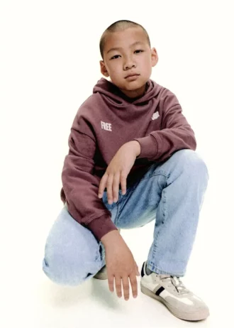 Bluza z kapturem z nadrukiem