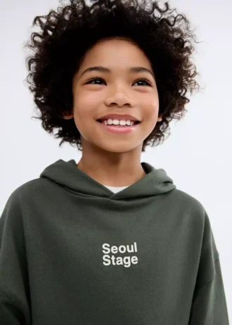 Bluza z kapturem z nadrukiem