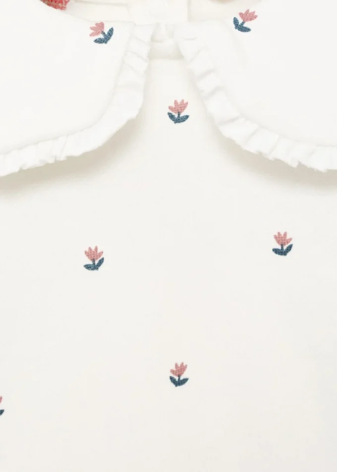 Bluza z kwiatowym nadrukiem Bluza z kwiatowym nadrukiem