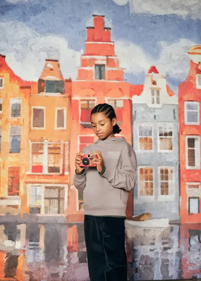 Bluza z nadrukiem i wytłoczonym napisem Bluza z nadrukiem i wytłoczonym napisem