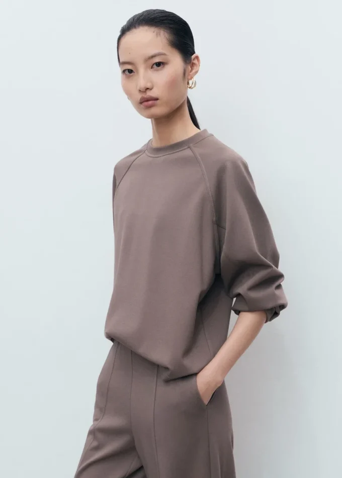 Bluza z okrągłym dekoltem Bluza z okrągłym dekoltem