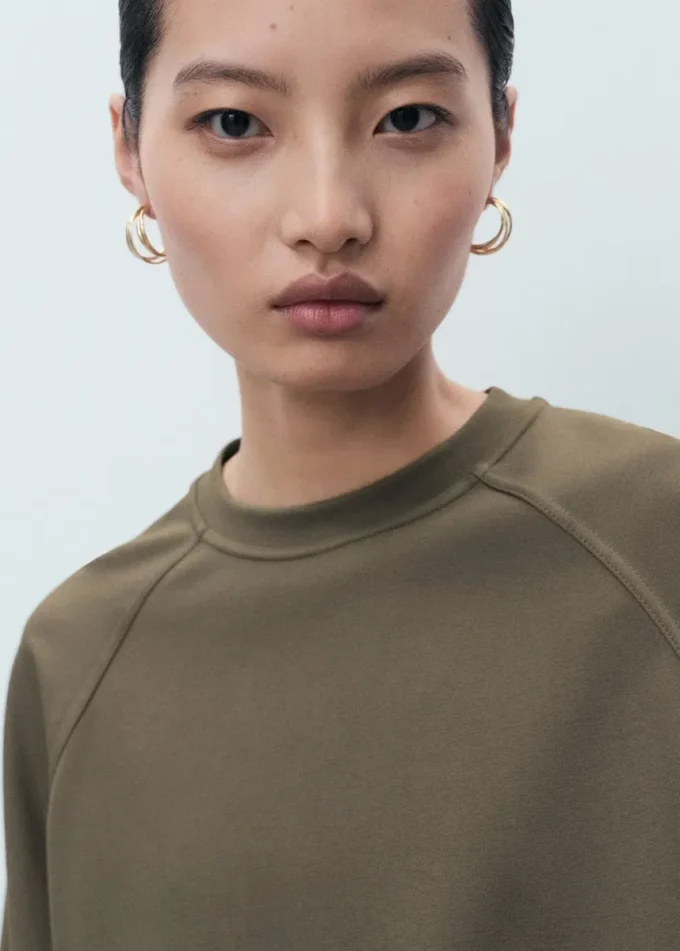 Bluza z okrągłym dekoltem Bluza z okrągłym dekoltem