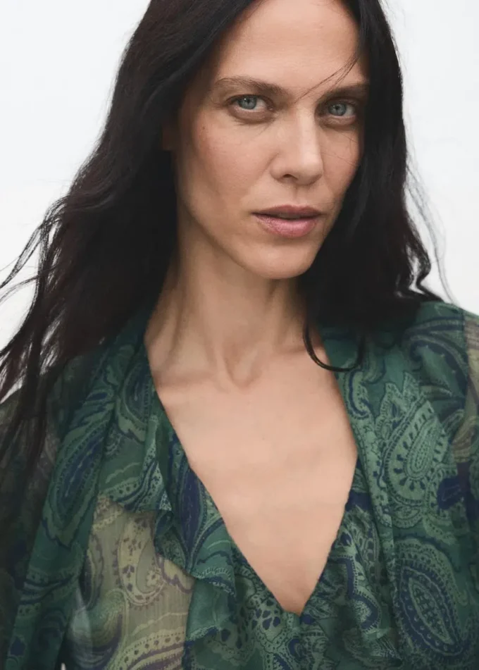 Bluzka w paisley z fularem Bluzka w paisley z fularem