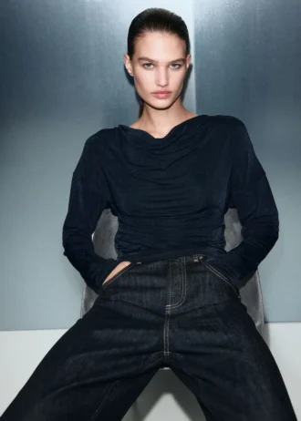 Bluzka z drapowanym dekoltem