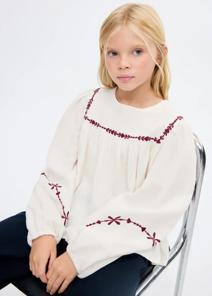 Bluzka z haftem Bambula Bluzka z haftem Bambula