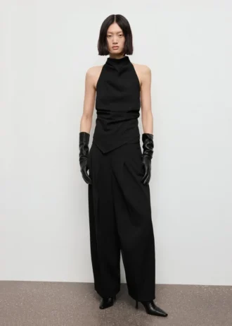 Bluzka z odkrytymi plecami