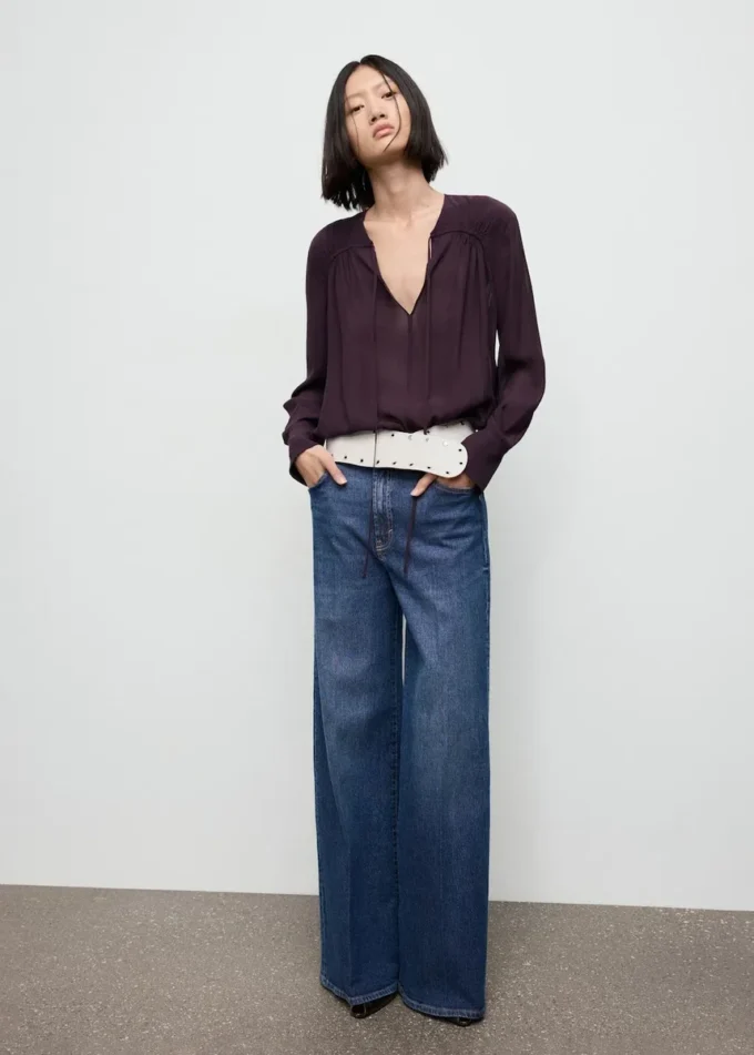 Bluzka z szyfonu z kokardką przy dekolcie Bluzka z szyfonu z kokardką przy dekolcie