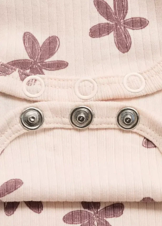 Body z prążkowanej dzianiny w kwiaty Body z prążkowanej dzianiny w kwiaty