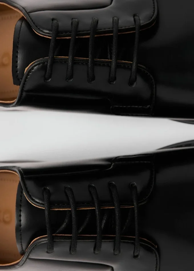 Buty wizytowe typu blucher Buty wizytowe typu blucher