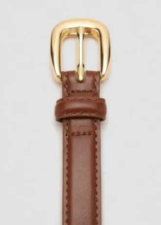 Cienki pasek z metalową klamrą