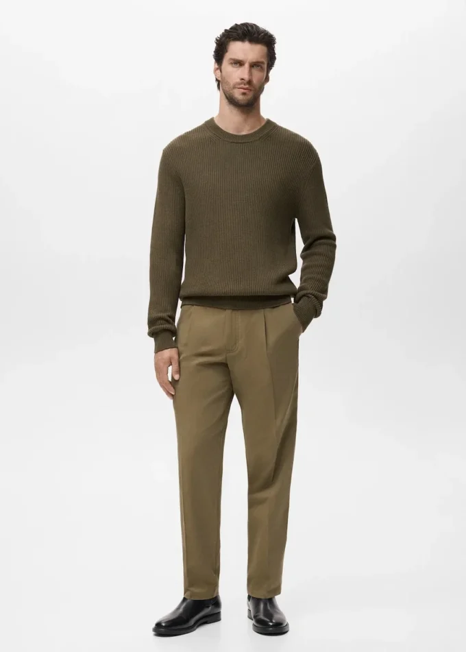 Cienki sweter z dzianiny bawełnianej Cienki sweter z dzianiny bawełnianej