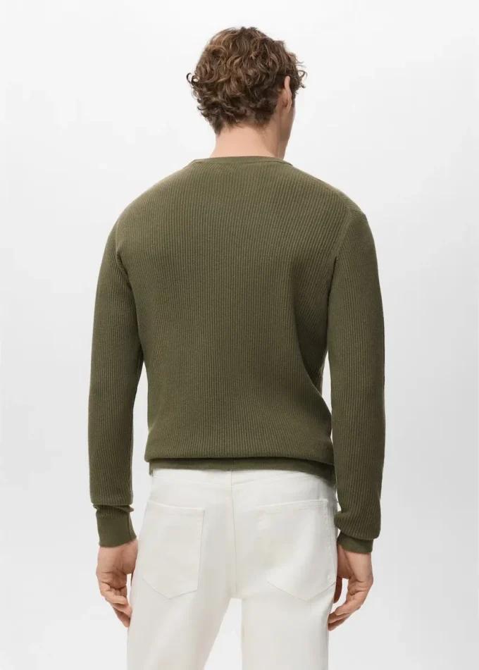 Cienki sweter z dzianiny bawełnianej Cienki sweter z dzianiny bawełnianej