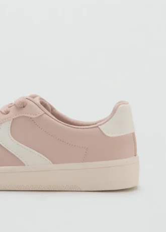 Łączone trampki ze sznurowadłami