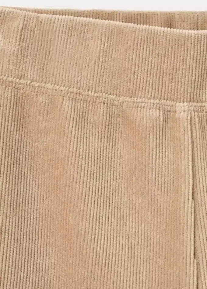 Dżinsowe legginsy z rozszerzanymi nogawkami