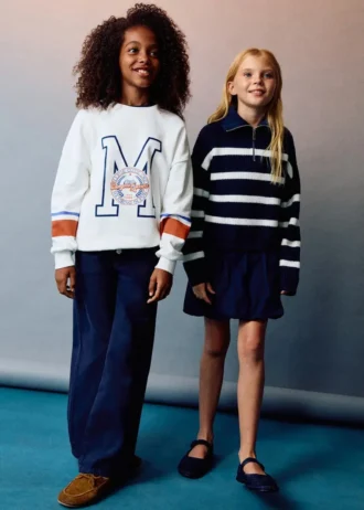 Dżinsowe spodnie z guzikami