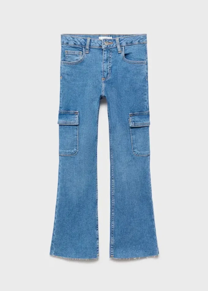 Dżinsy cargo z rozszerzanymi nogawkami