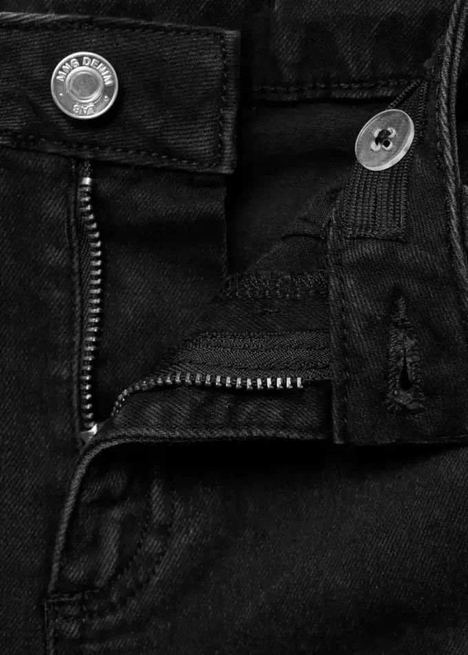 Dżinsy cargo z rozszerzanymi nogawkami