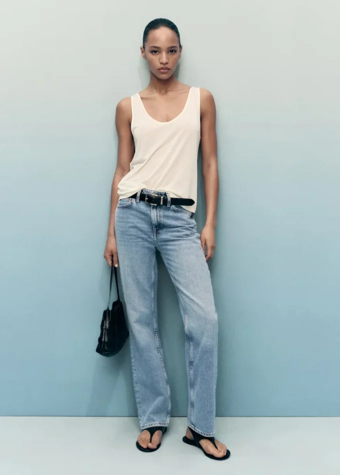 Dżinsy Matilda o średniej wysokości i prostym kroju Dżinsy Matilda o średniej wysokości i prostym kroju