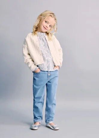 Dżinsy z papierową torbą i guzikami Dżinsy z papierową torbą i guzikami