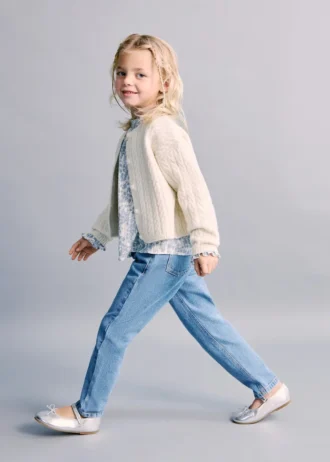 Dżinsy z papierową torbą i guzikami Dżinsy z papierową torbą i guzikami