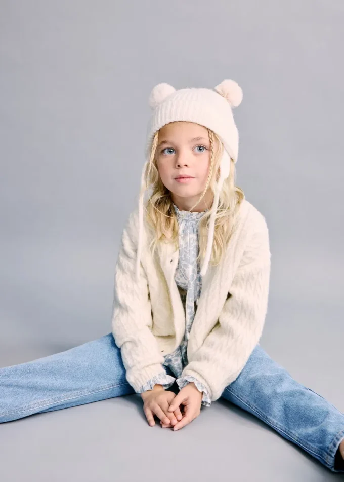 Dżinsy z papierową torbą i guzikami Dżinsy z papierową torbą i guzikami