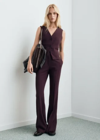 Dopasowana kamizelka do garnituru