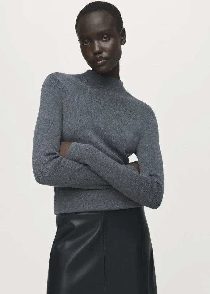 Dopasowany sweter z dekoltem typu perkins Dopasowany sweter z dekoltem typu perkins