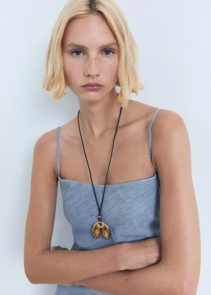 Drapowana sukienka jeansowa Drapowana sukienka jeansowa