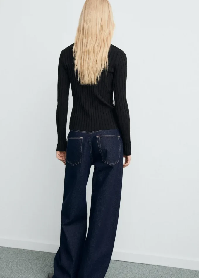 Drobno dziana dzianinowa kurtka Drobno dziana dzianinowa kurtka