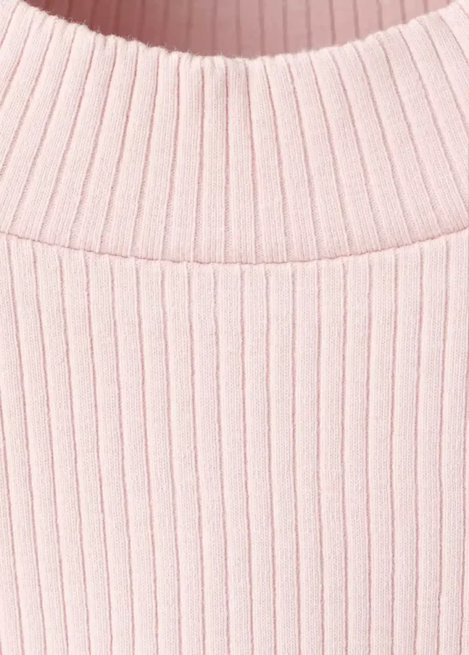 Długa koszulka z prążkowanej dzianiny Długa koszulka z prążkowanej dzianiny