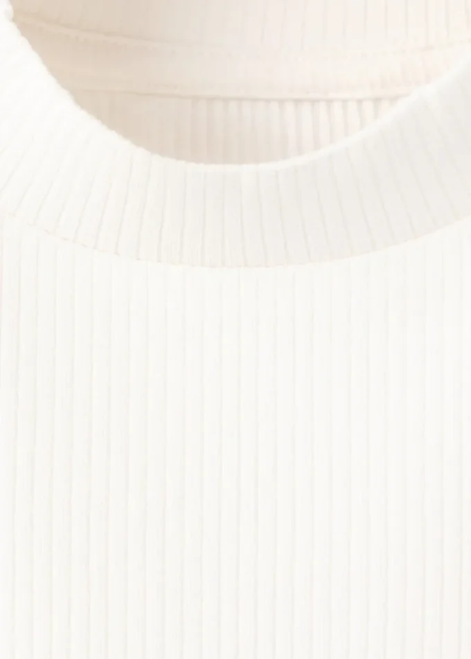 Długa koszulka z prążkowanej dzianiny Długa koszulka z prążkowanej dzianiny