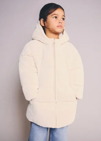 Długa pikowana kurtka z kapturem