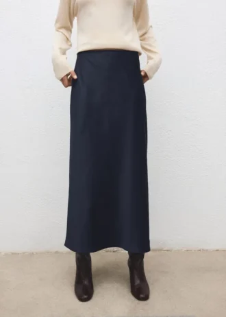 Długa satynowa spódnica Długa satynowa spódnica