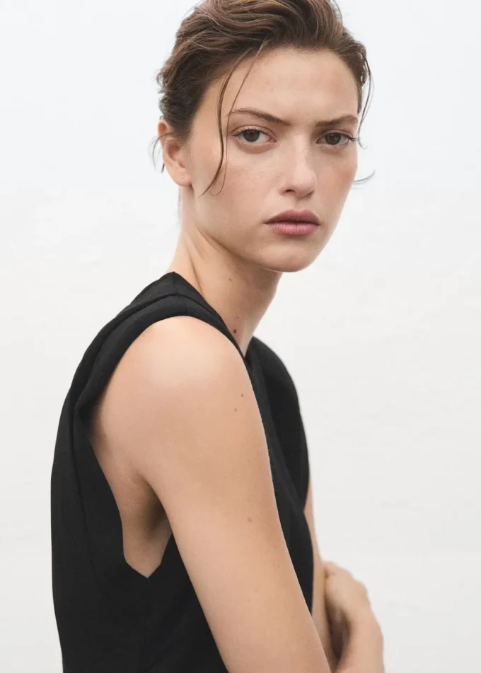 Długi kombinezon z marszczeniami Długi kombinezon z marszczeniami