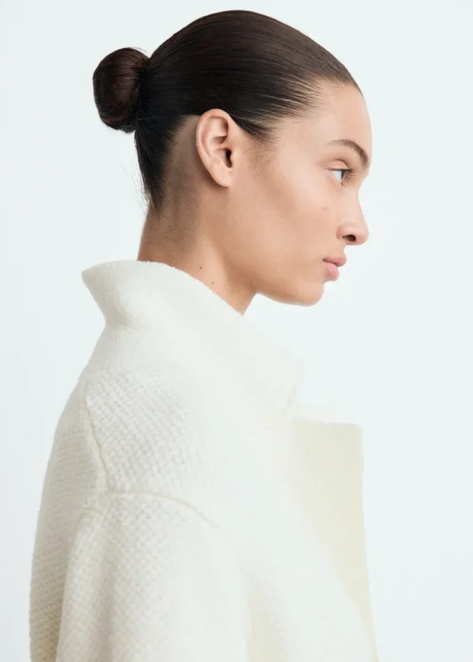 Długi płaszcz z dzianiny Długi płaszcz z dzianiny